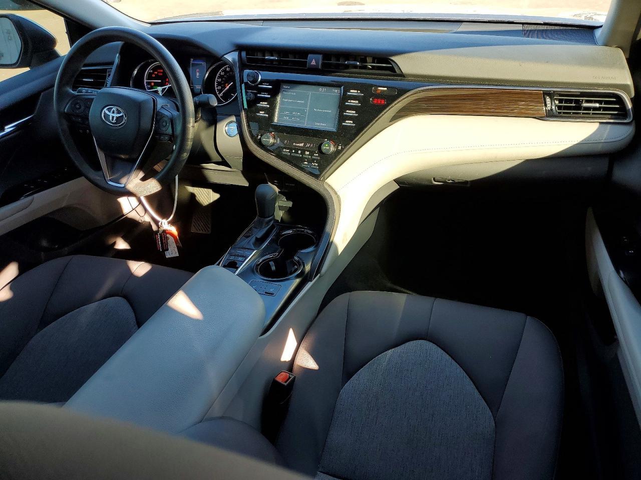 2019 TOYOTA CAMRY