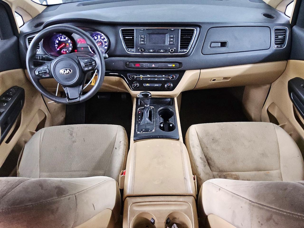 2016 KIA SEDONA