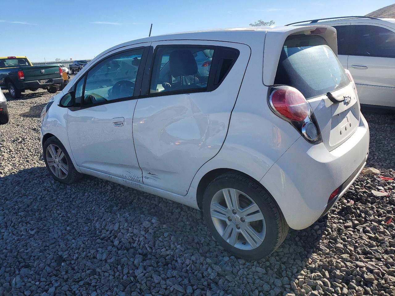 2014 CHEVROLET Spark