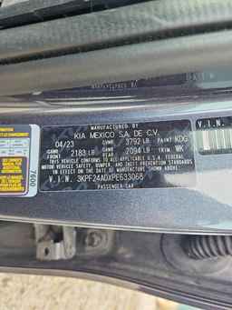 2023 KIA FORTE