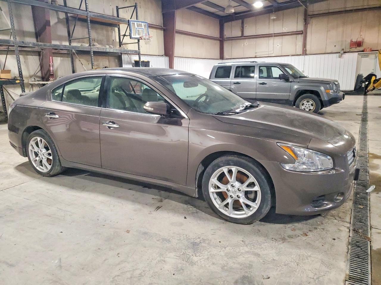 2013 NISSAN Maxima