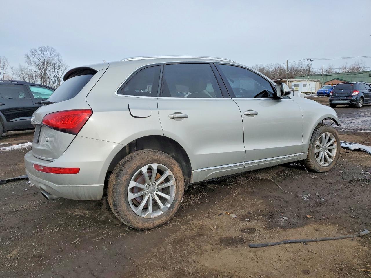 2015 AUDI Q5