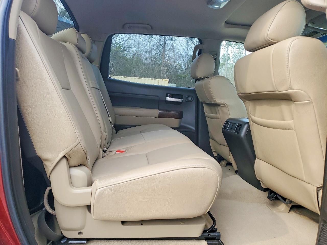 2010 TOYOTA TUNDRA