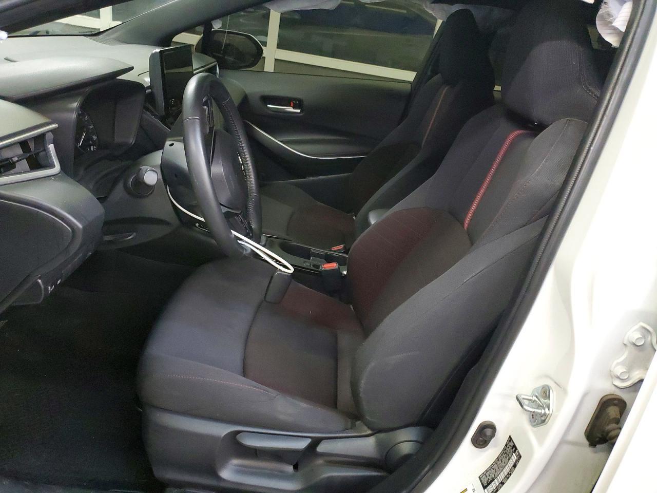 2024 TOYOTA COROLLA