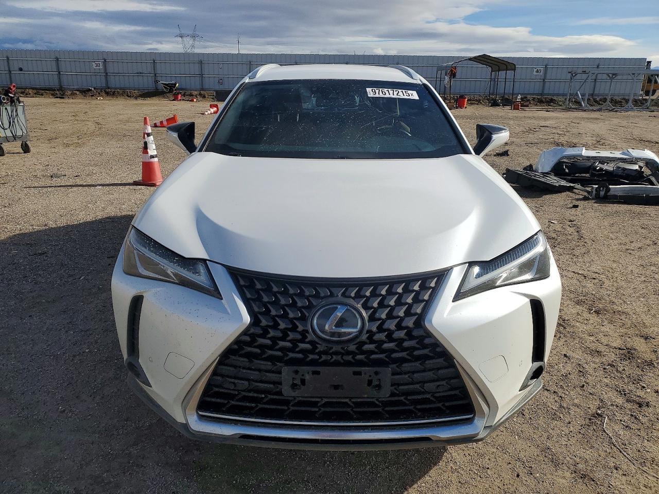 2021 LEXUS UX 200