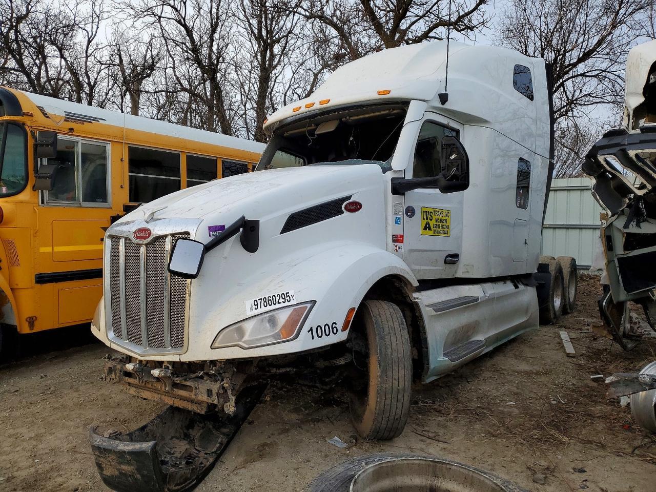2023 PETERBILT 579