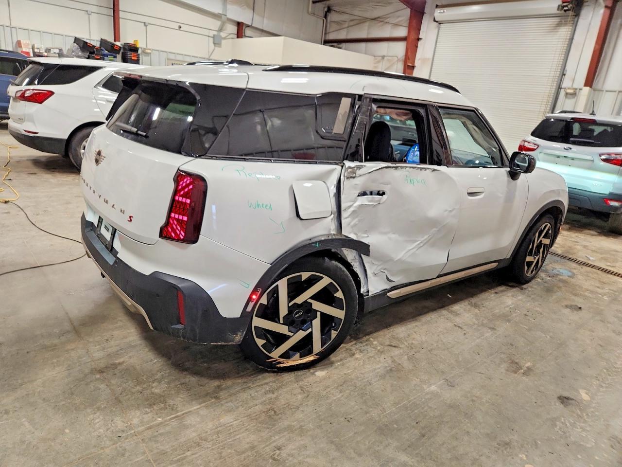 2025 MINI Countryman