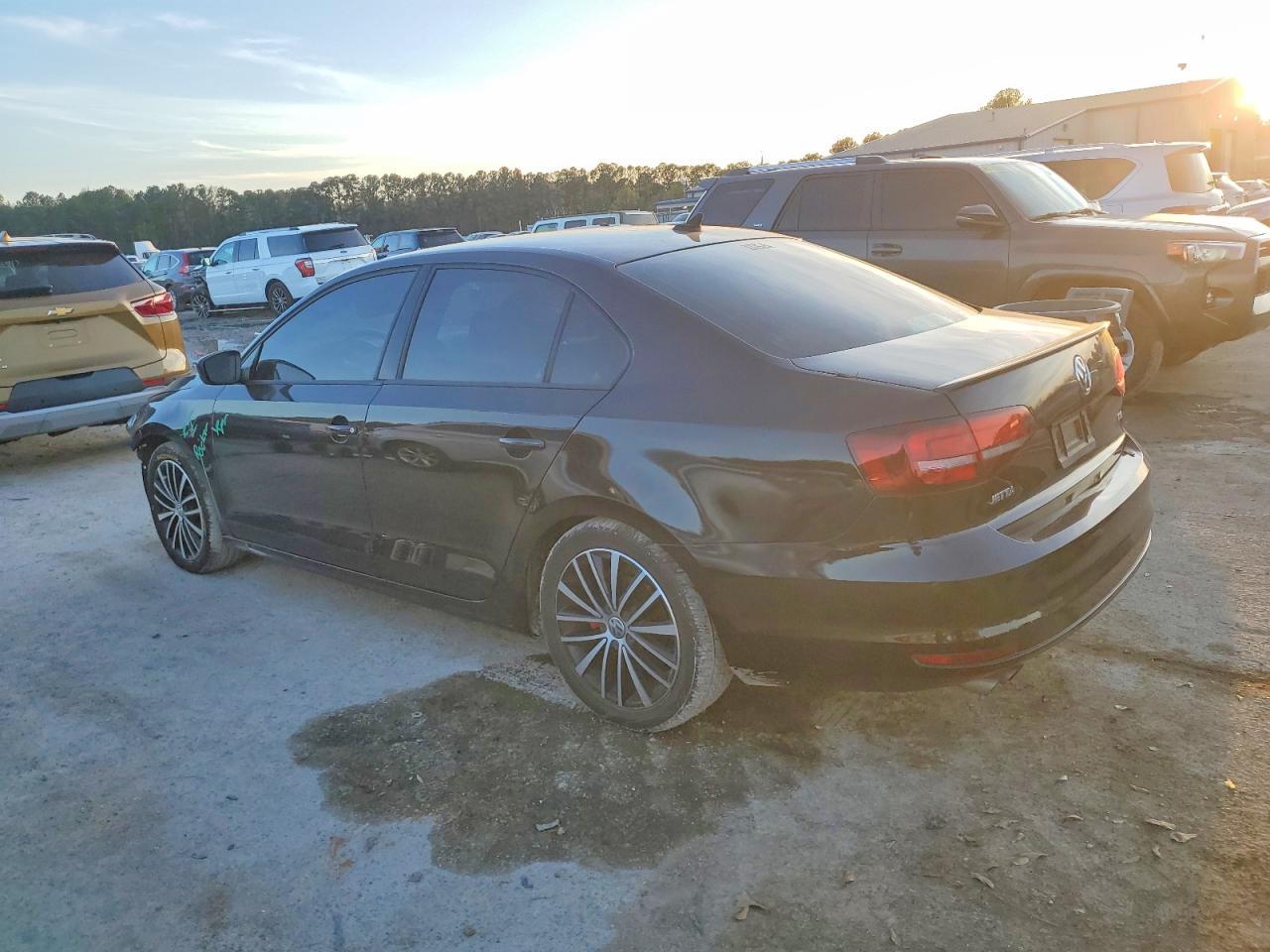 2016 VOLKSWAGEN JETTA