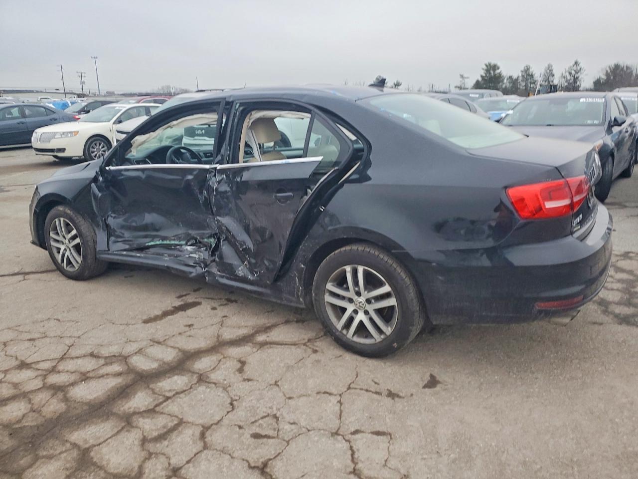 2015 VOLKSWAGEN JETTA