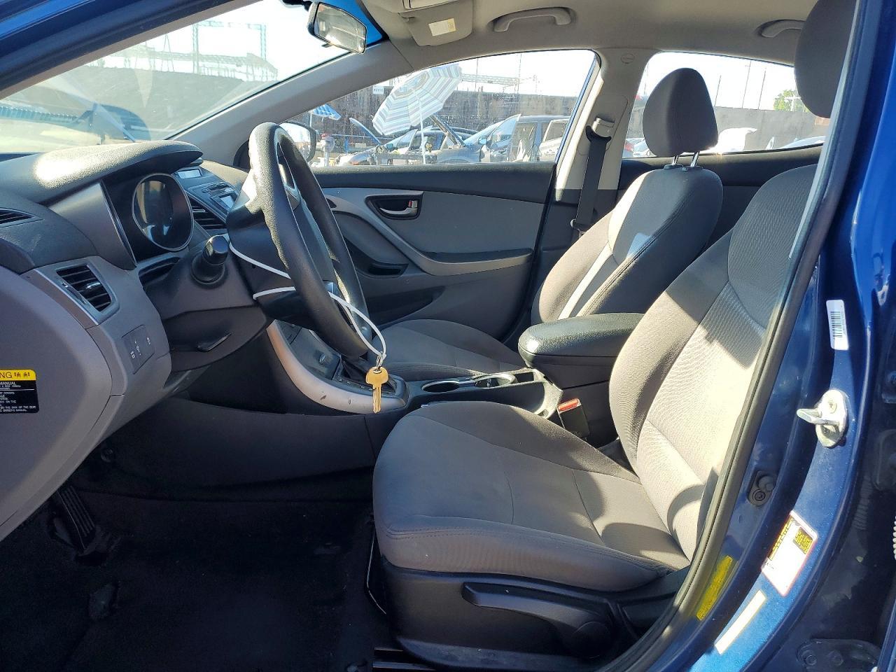 2016 HYUNDAI ELANTRA