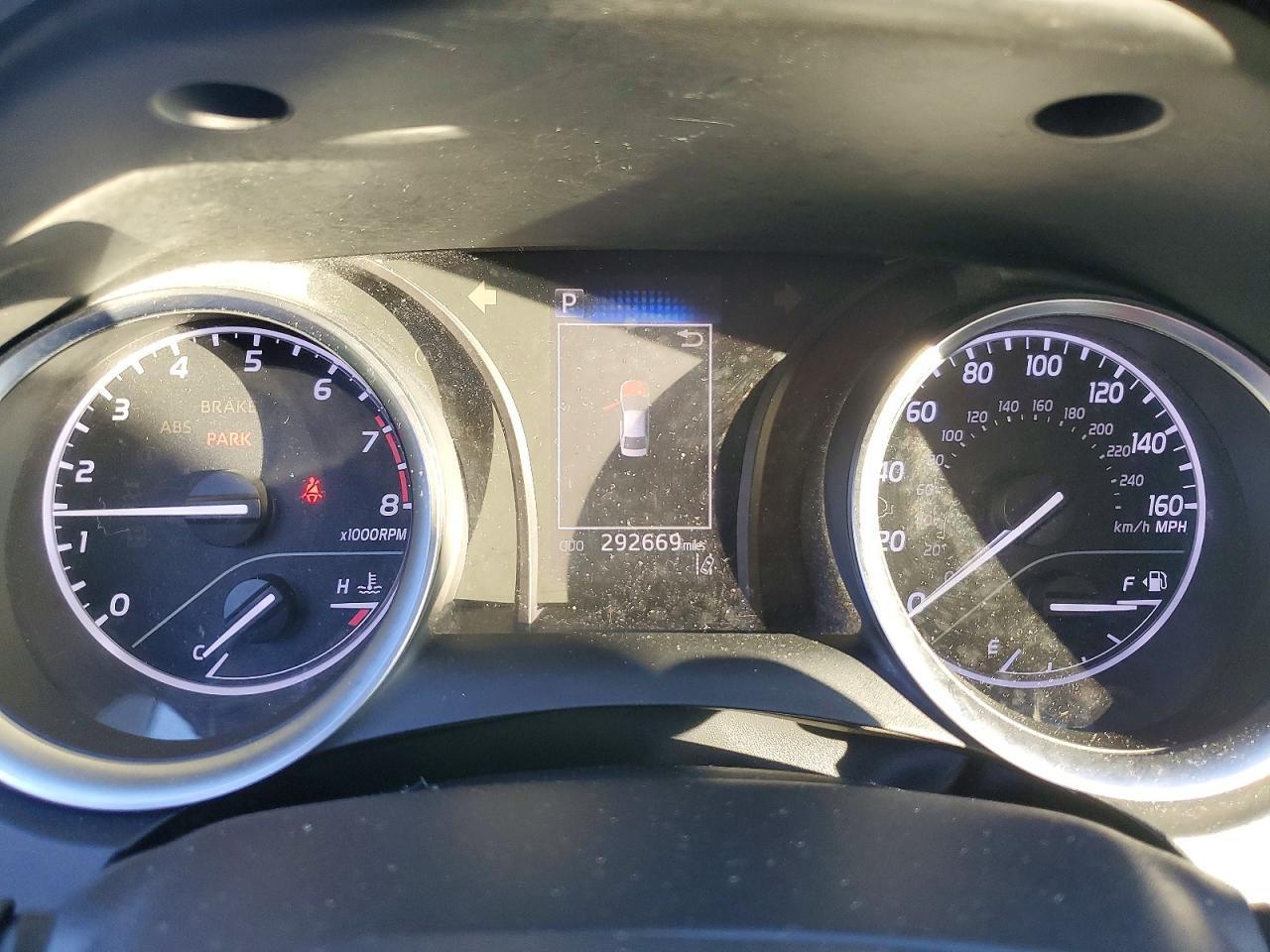 2018 TOYOTA CAMRY