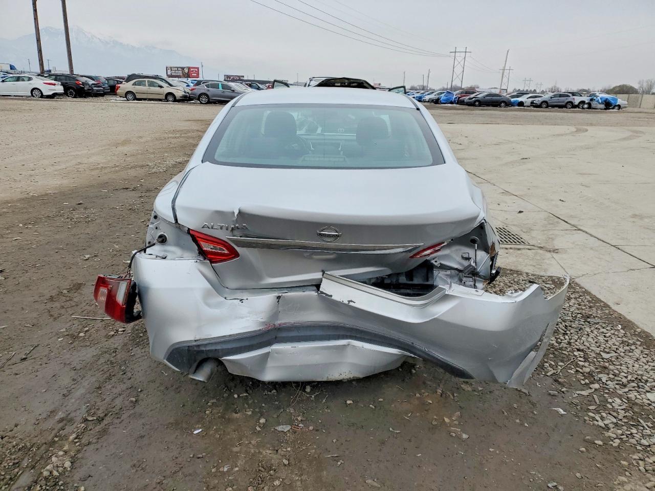 2016 NISSAN ALTIMA