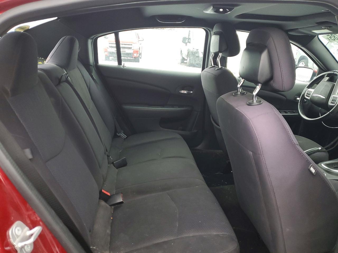 2014 CHRYSLER 200