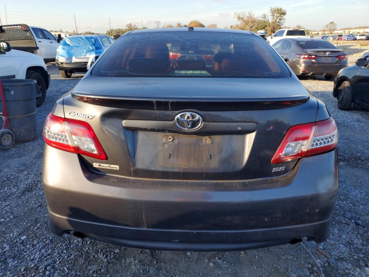 2010 TOYOTA CAMRY