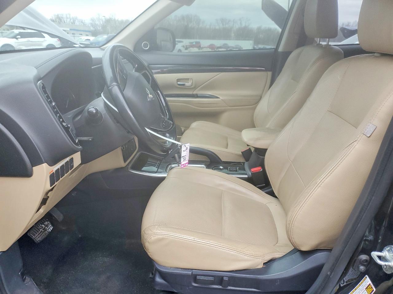 2017 MITSUBISHI outlander