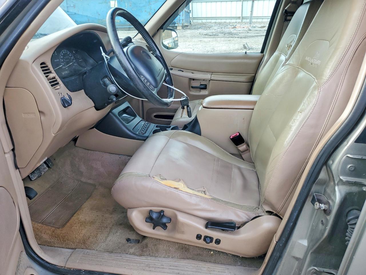 2001 MERCURY Mountaineer