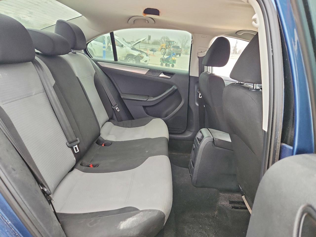 2017 VOLKSWAGEN JETTA