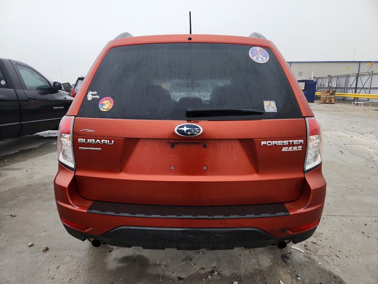 2010 SUBARU FORESTER