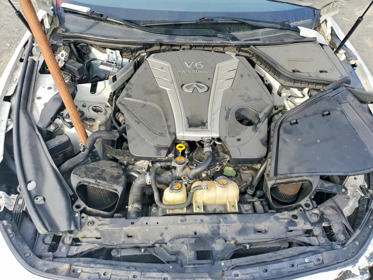 2017 INFINITI Q60
