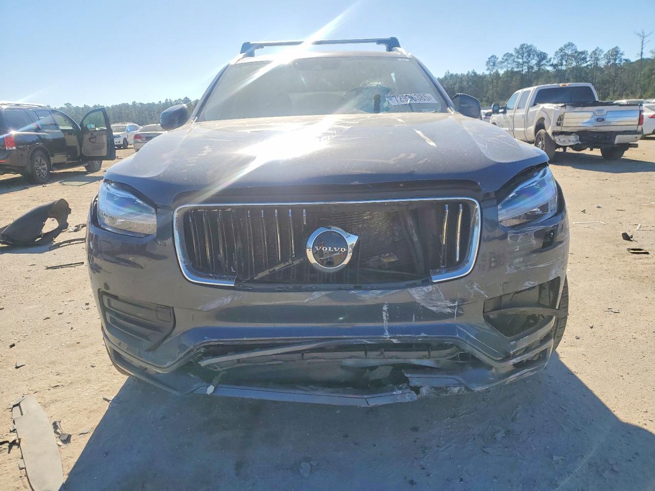 2021 VOLVO XC90