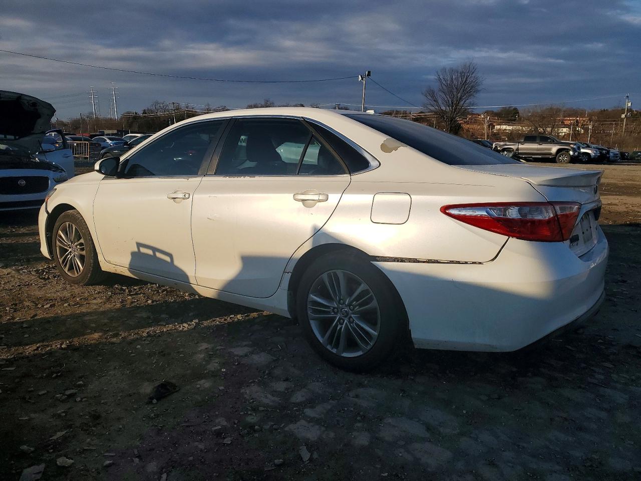 2015 TOYOTA CAMRY