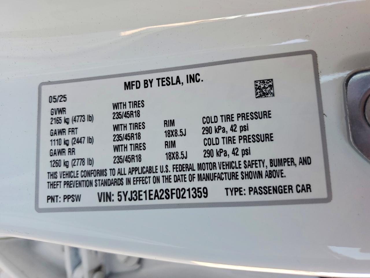2025 TESLA MODEL 3