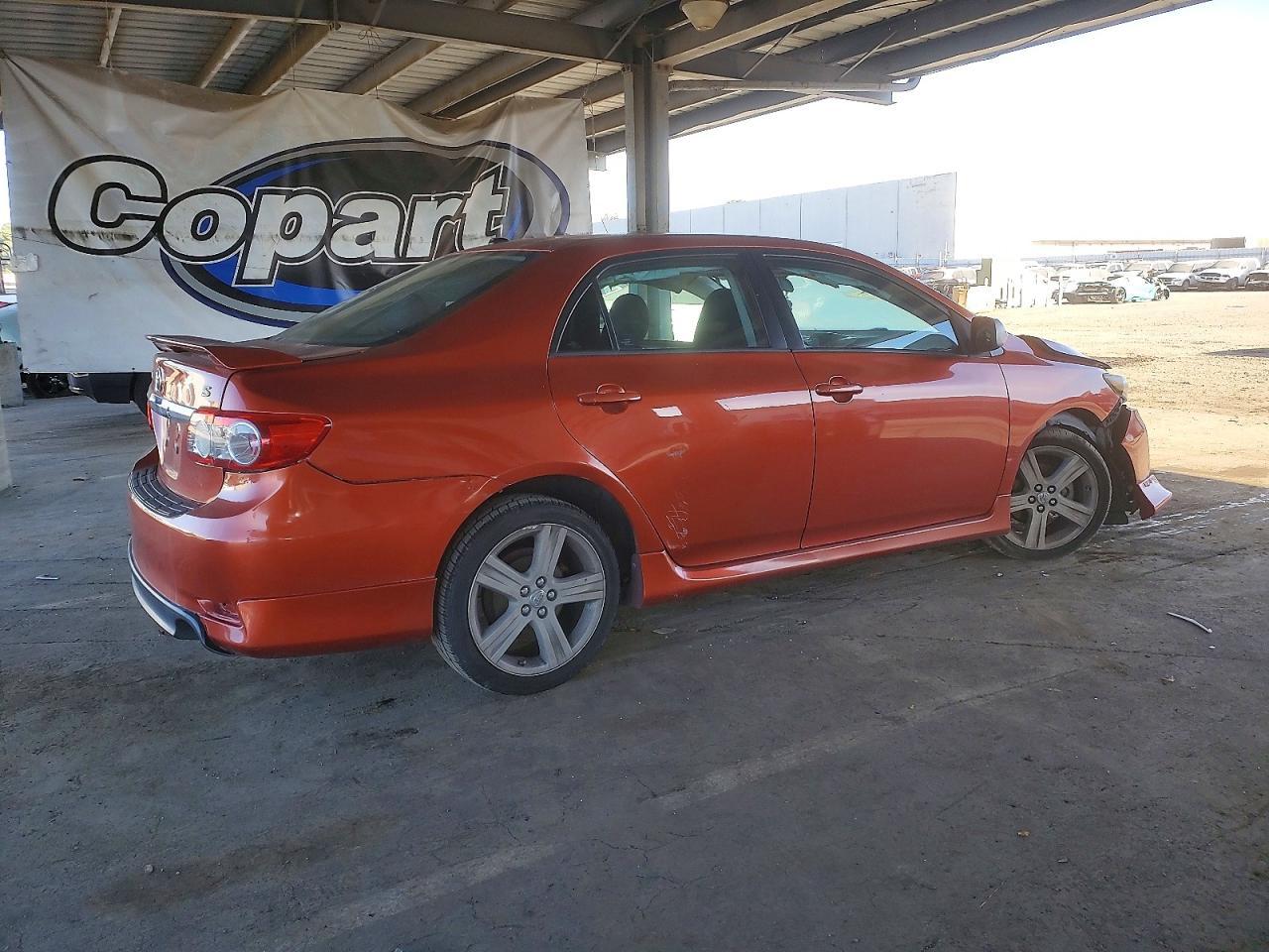 2013 TOYOTA COROLLA