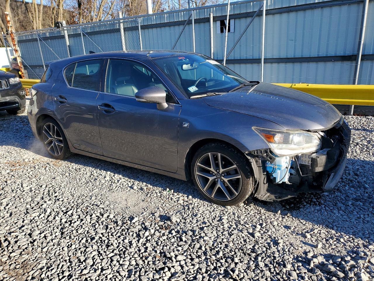 2015 LEXUS CT 200
