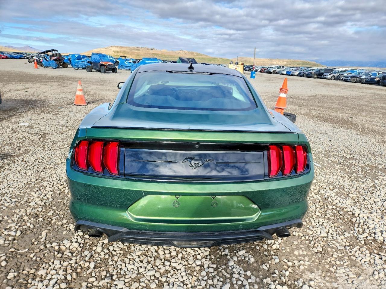 2022 FORD MUSTANG