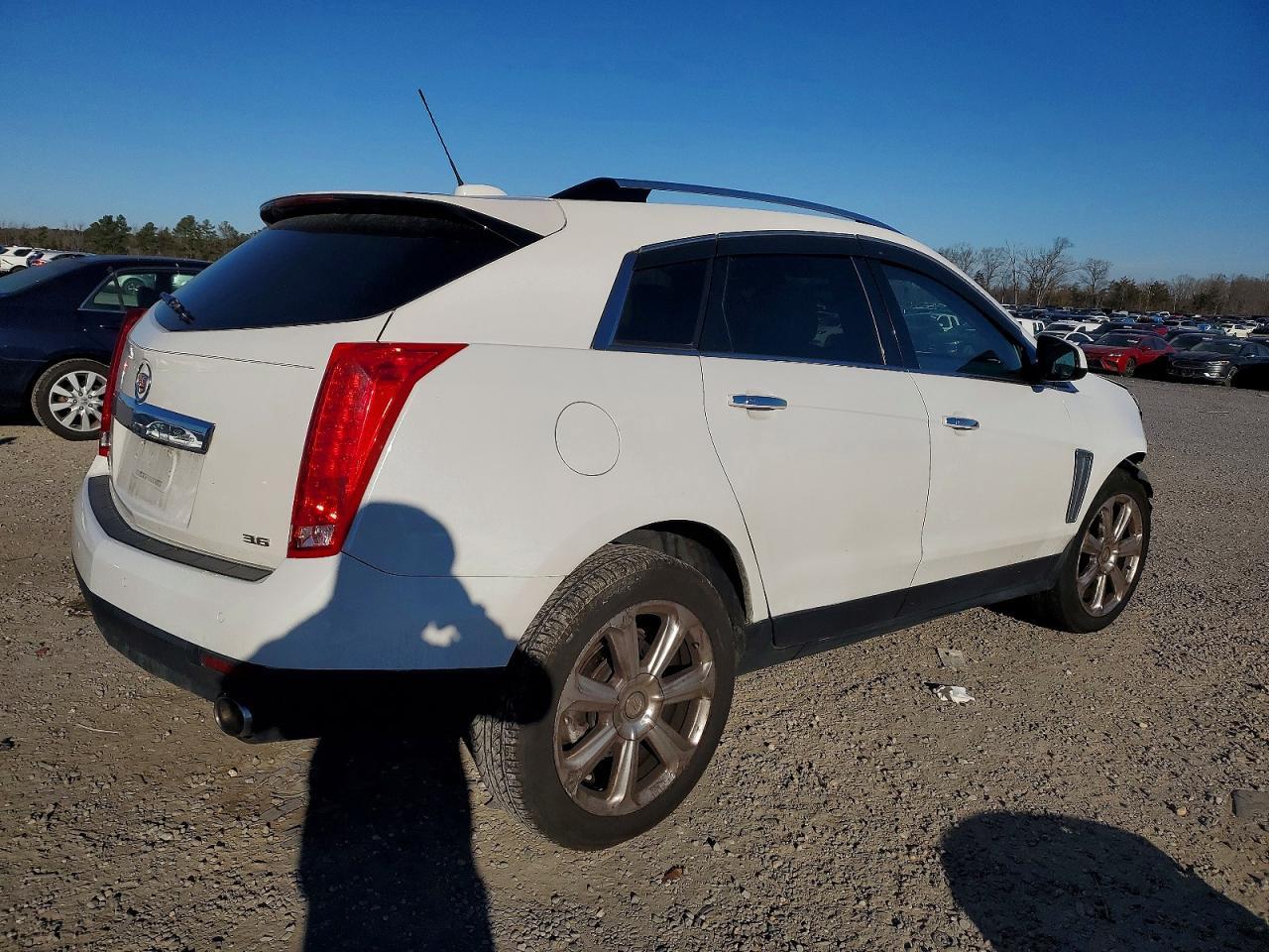 2016 CADILLAC SRX