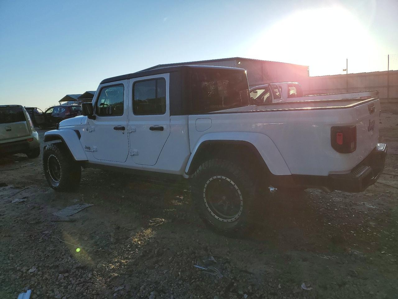 2023 JEEP Gladiator