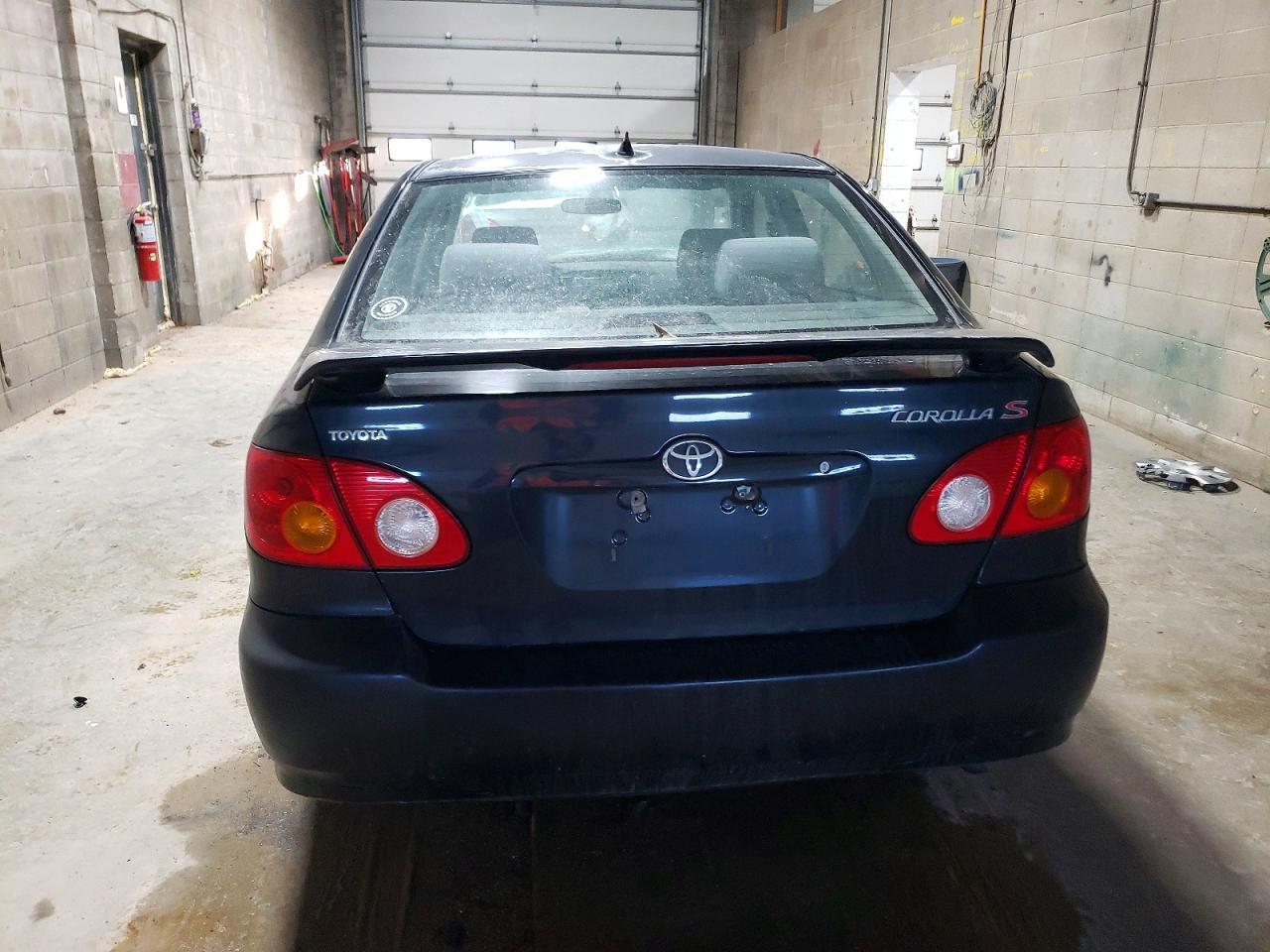 2004 TOYOTA COROLLA