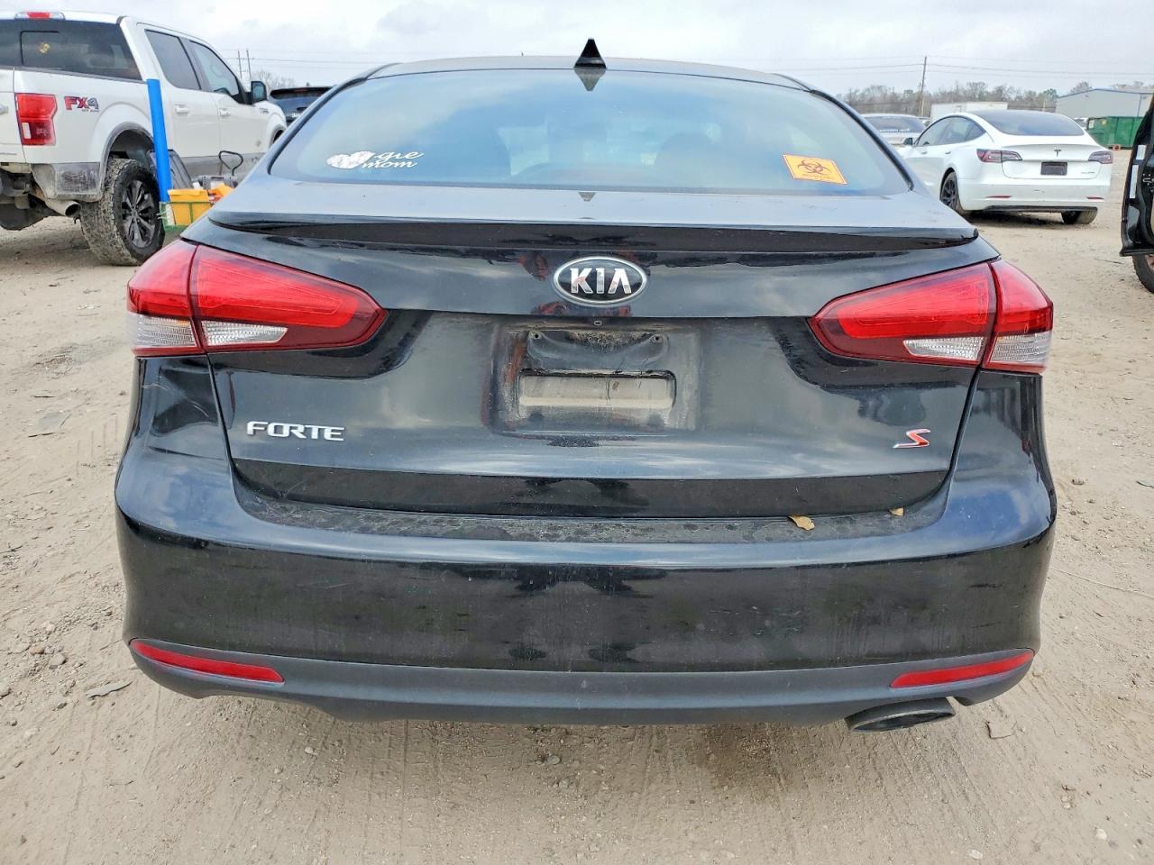 2018 KIA FORTE