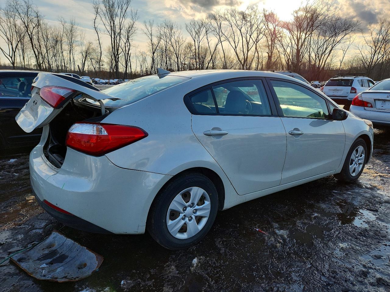 2014 KIA FORTE
