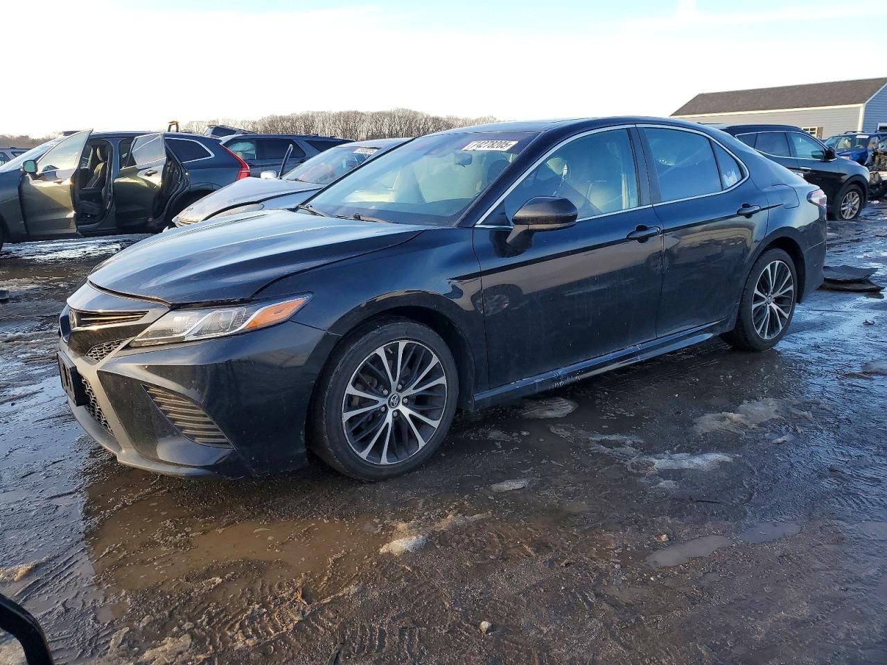 2019 TOYOTA CAMRY