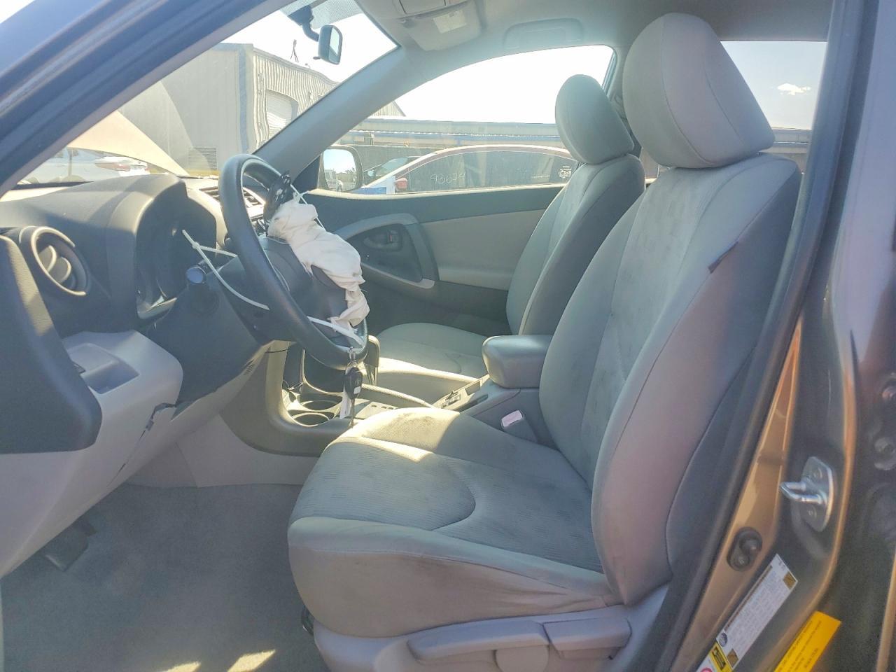 2009 TOYOTA RAV4