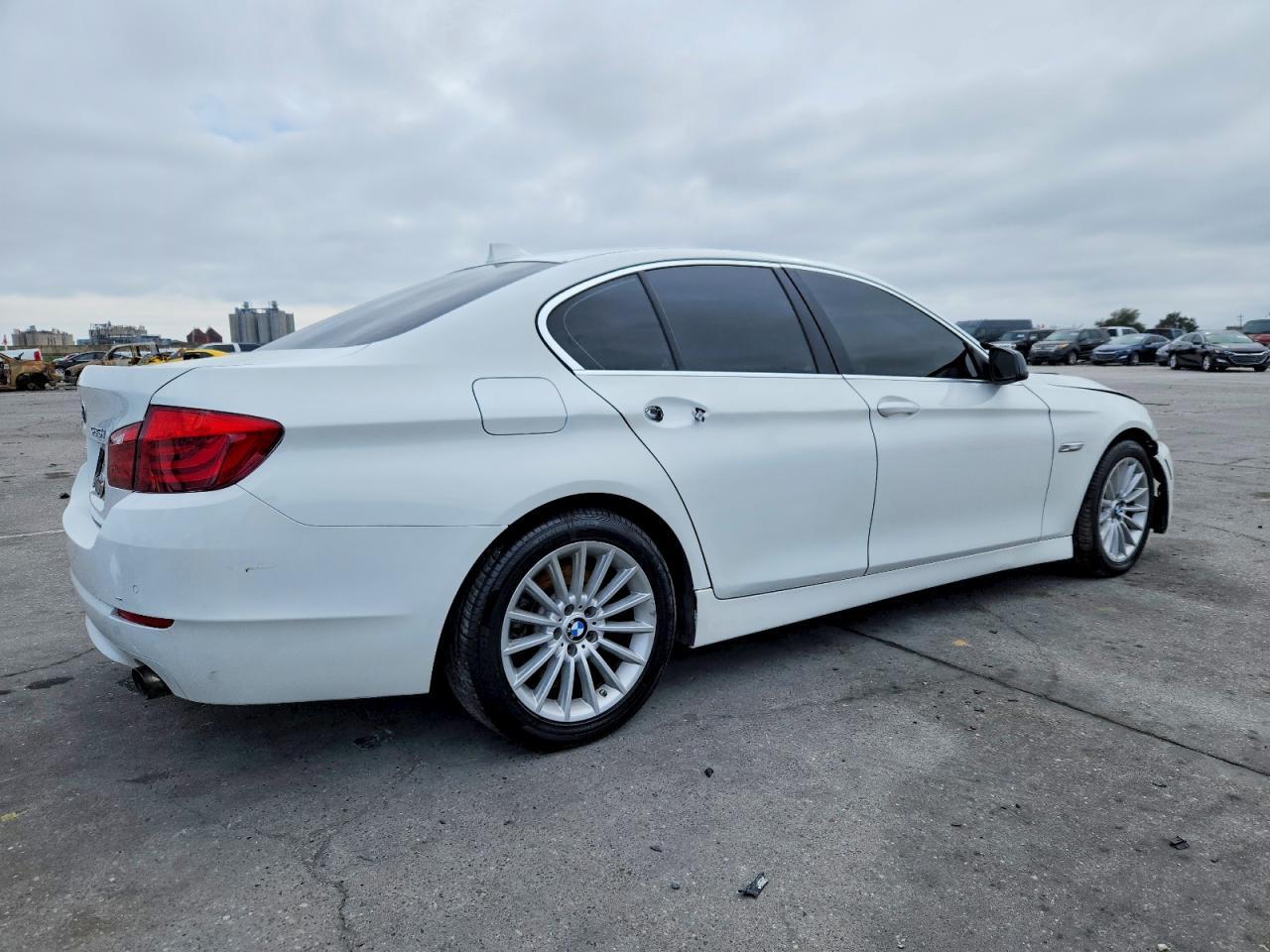 2013 BMW 5 series