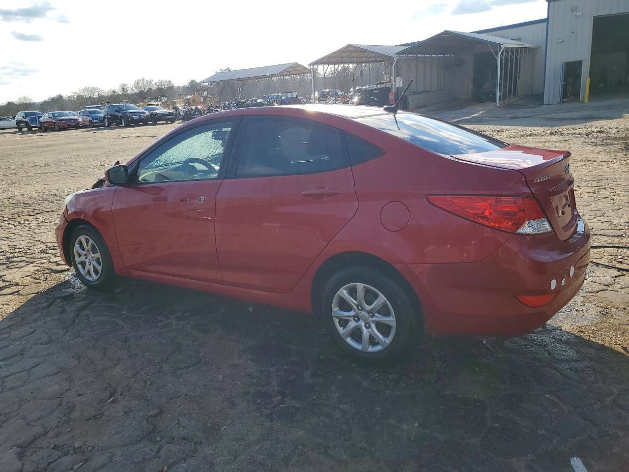 2012 HYUNDAI ACCENT