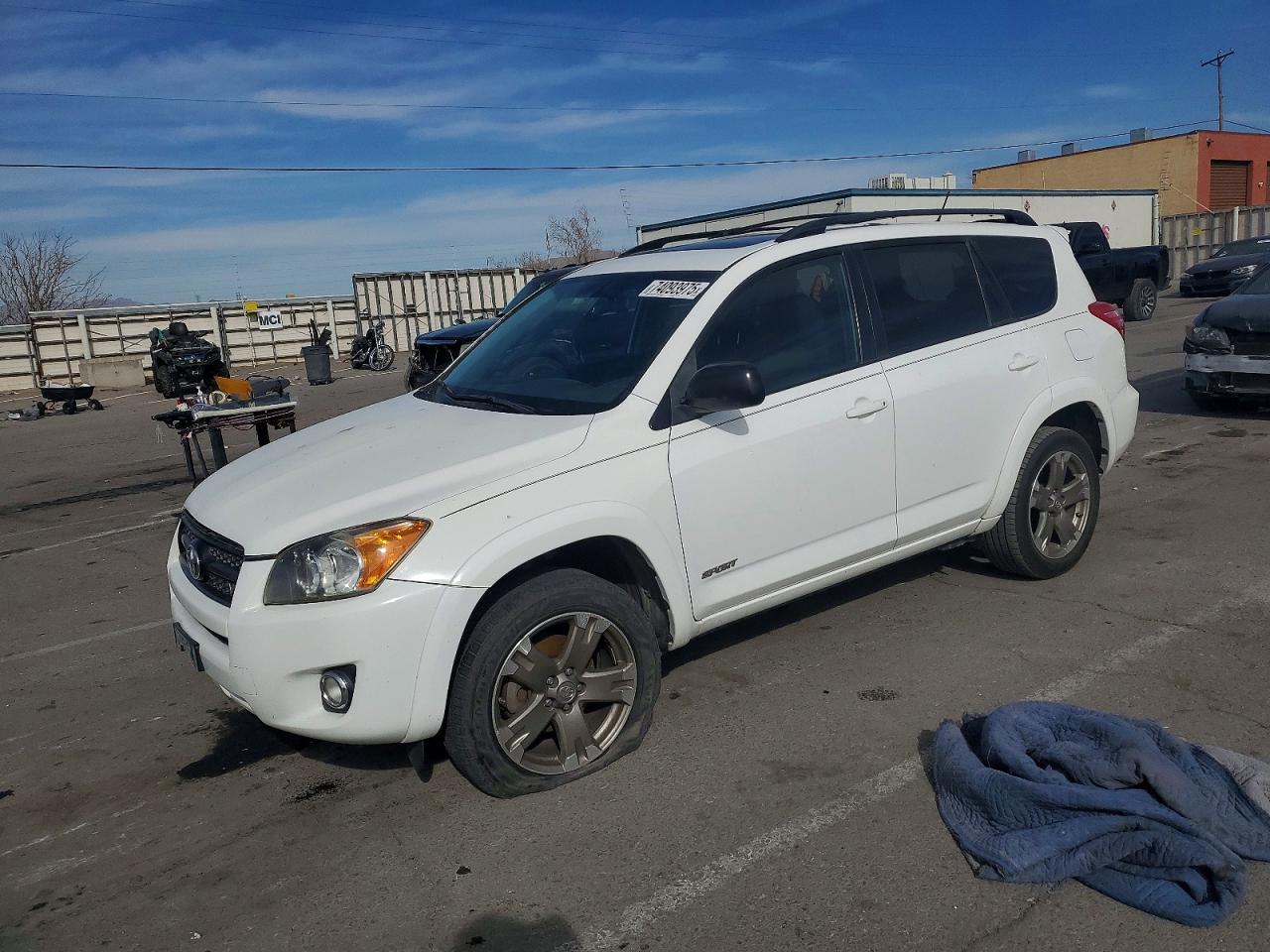 2011 TOYOTA RAV4