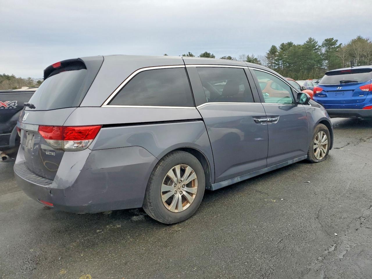 2014 HONDA ODYSSEY