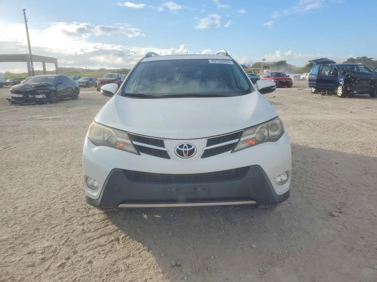 2015 TOYOTA RAV4