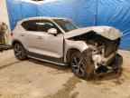 2024 VOLVO XC40