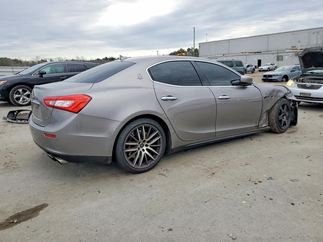 2015 MASERATI Ghibli