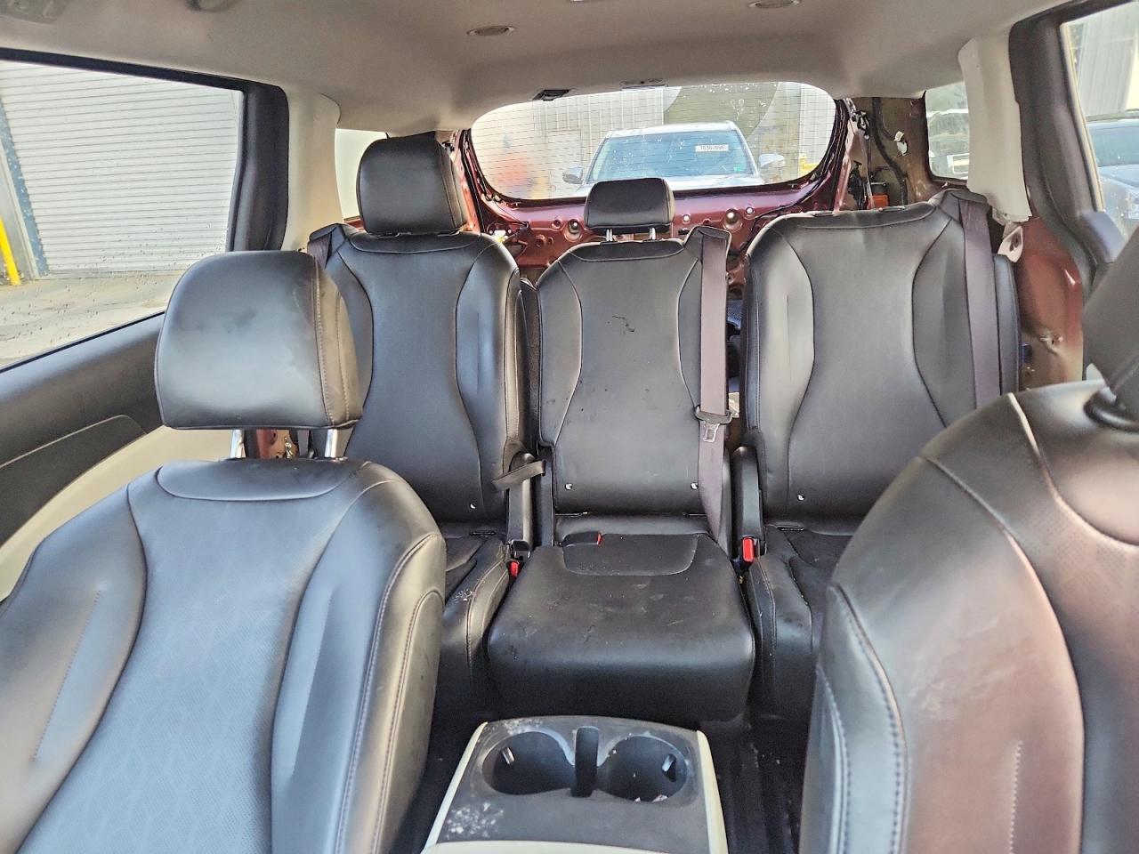 2022 KIA Carnival