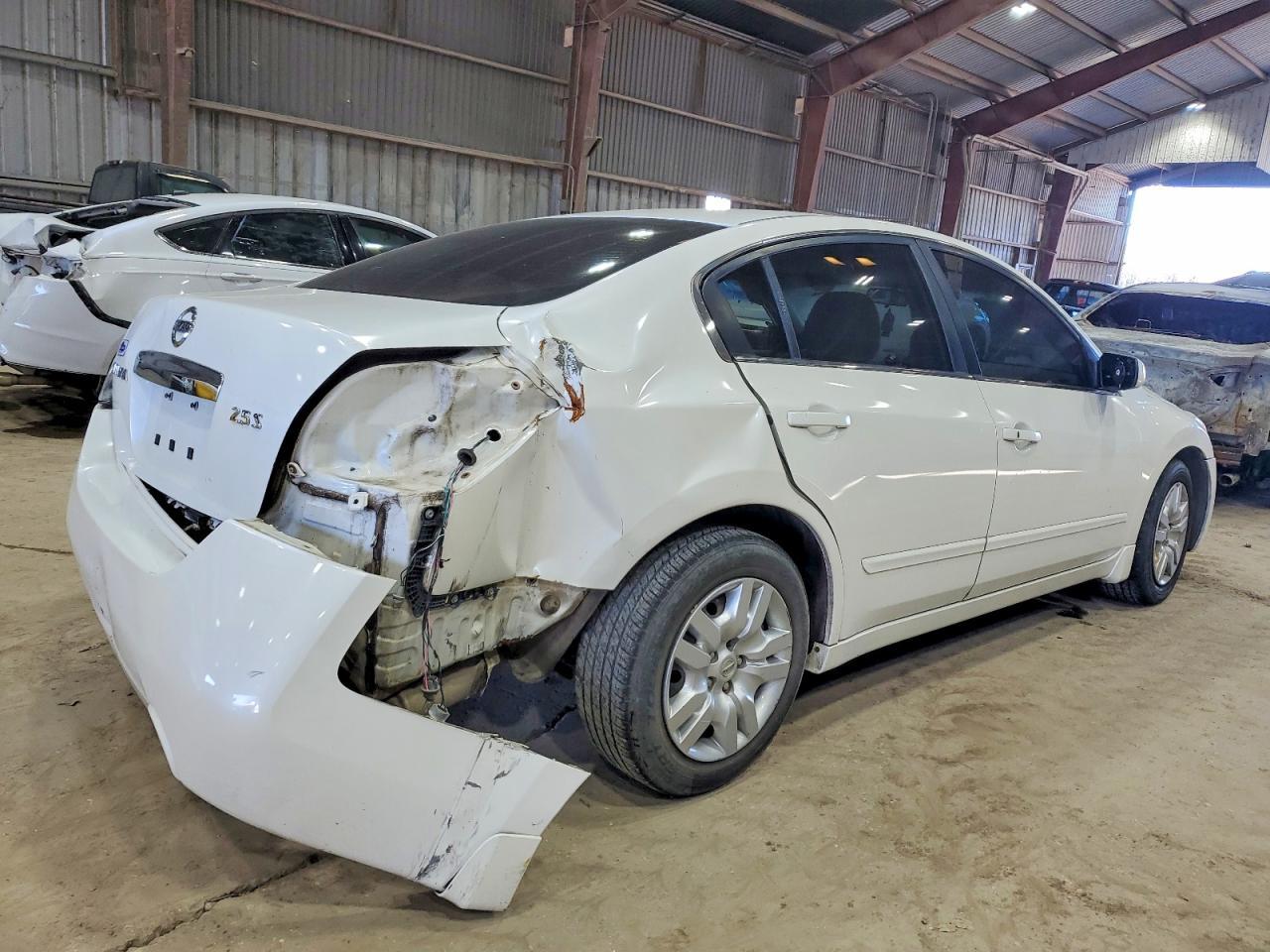 2011 NISSAN ALTIMA