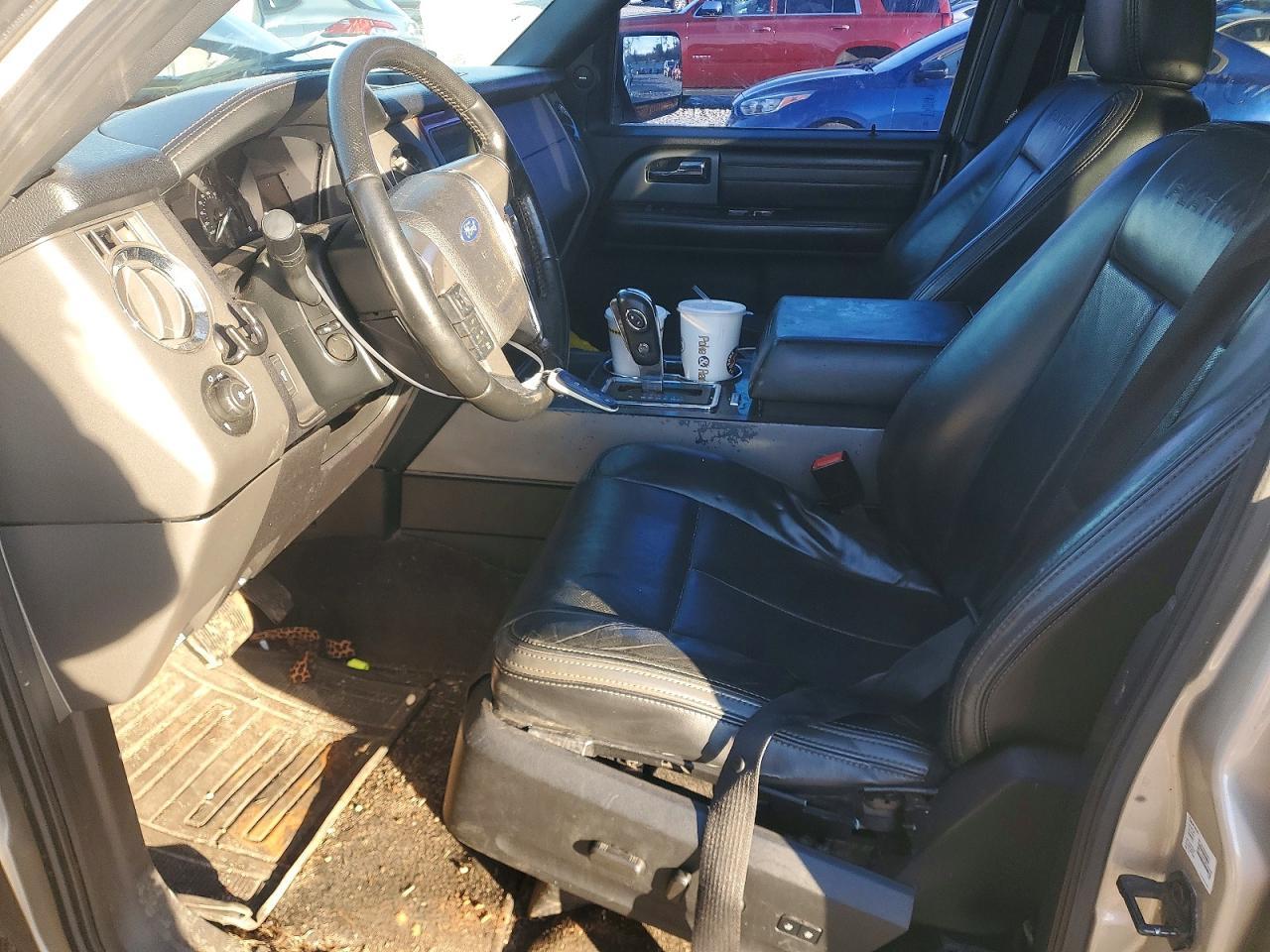 2017 FORD Expedition