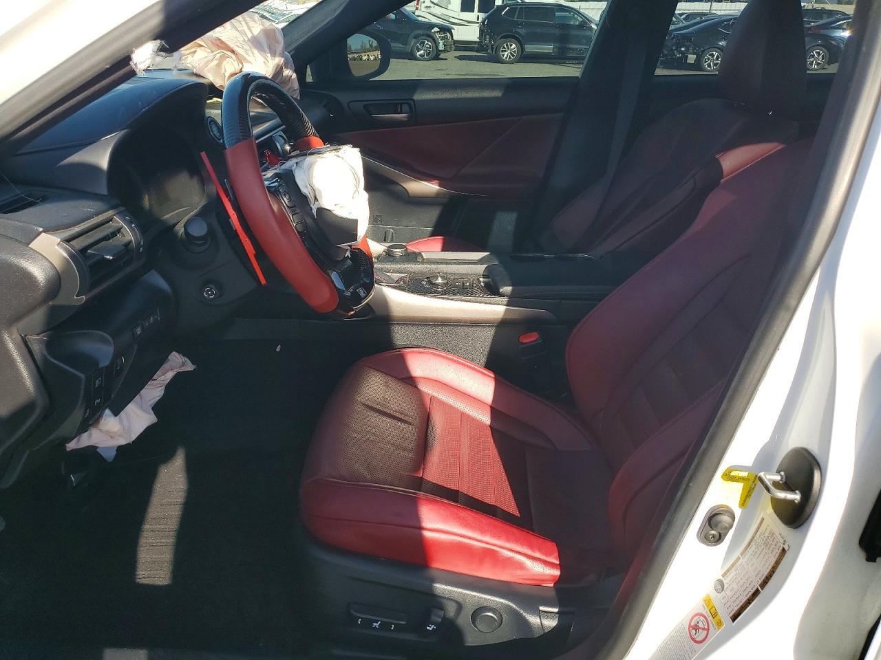 2018 LEXUS IS 300