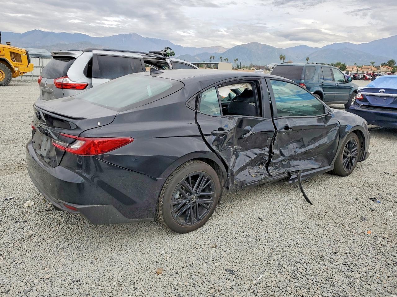2026 TOYOTA CAMRY