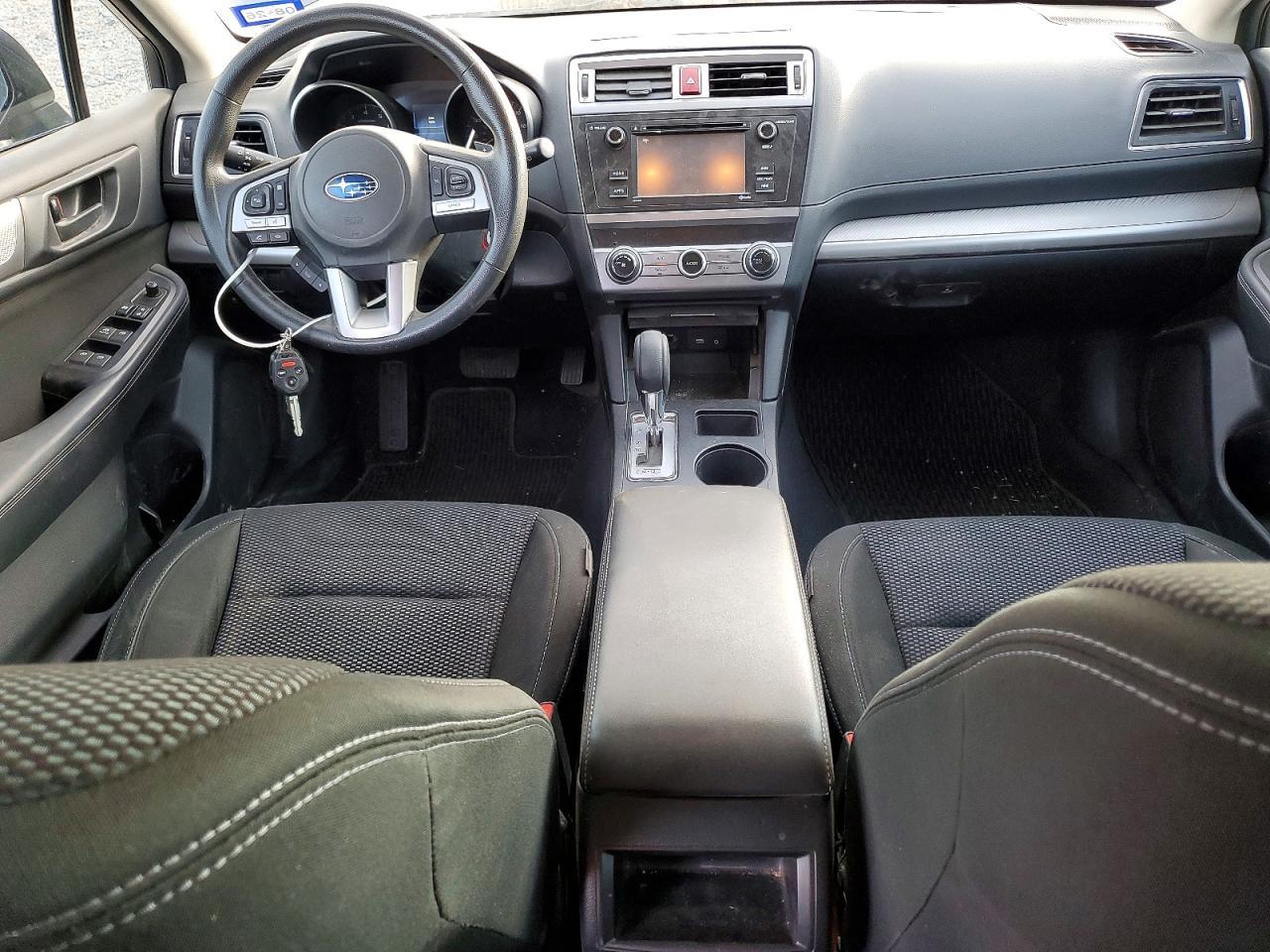 2017 SUBARU Outback