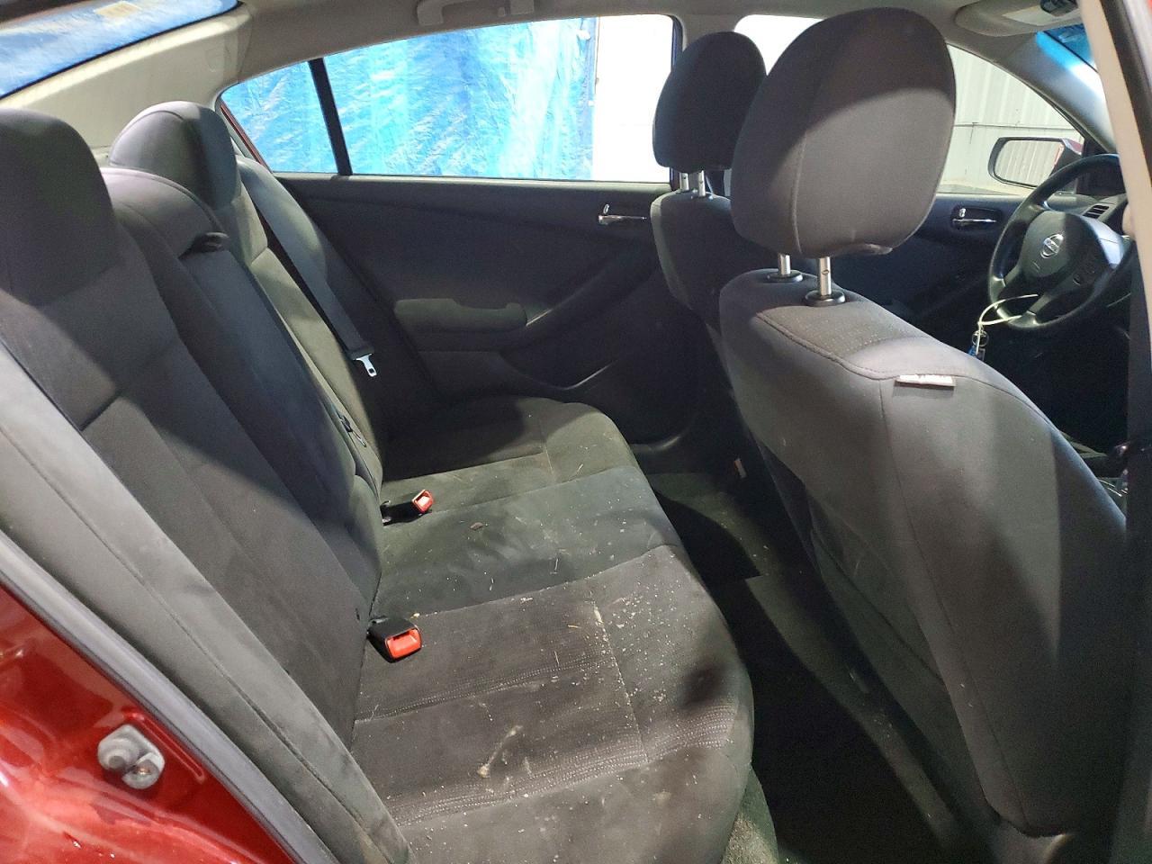 2010 NISSAN ALTIMA